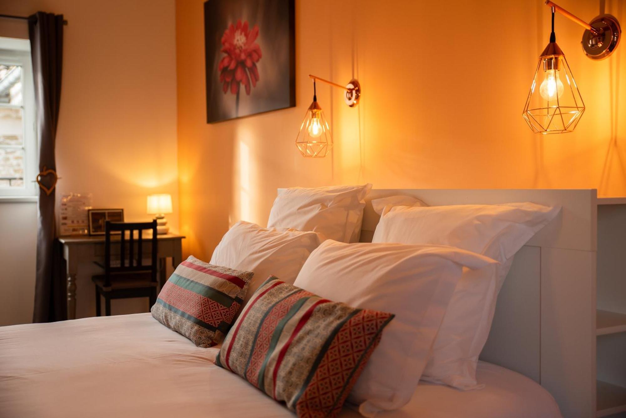 Bed and Breakfast Domaine Forvent Saint-Julien-de-Peyrolas Zewnętrze zdjęcie