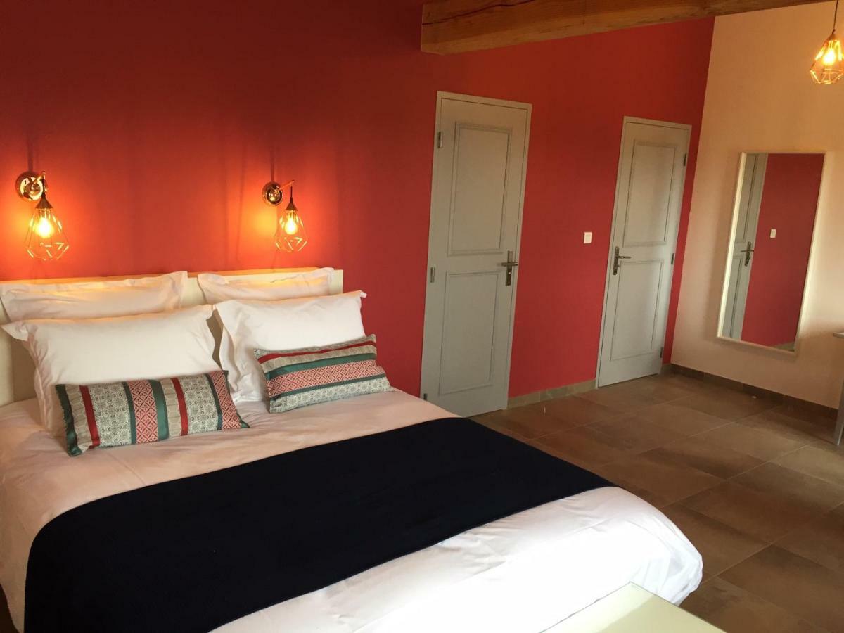 Bed and Breakfast Domaine Forvent Saint-Julien-de-Peyrolas Zewnętrze zdjęcie
